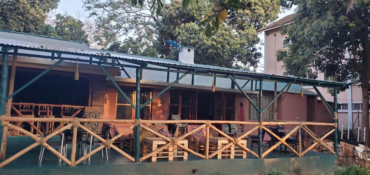 Albergue Kizumba House Arusha Exterior foto